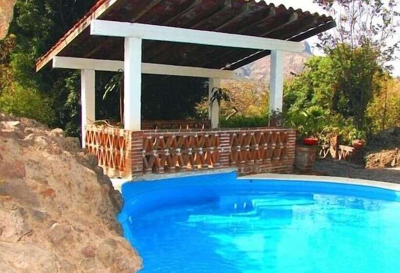 Отель La Villa Bonita Culinary Vacation