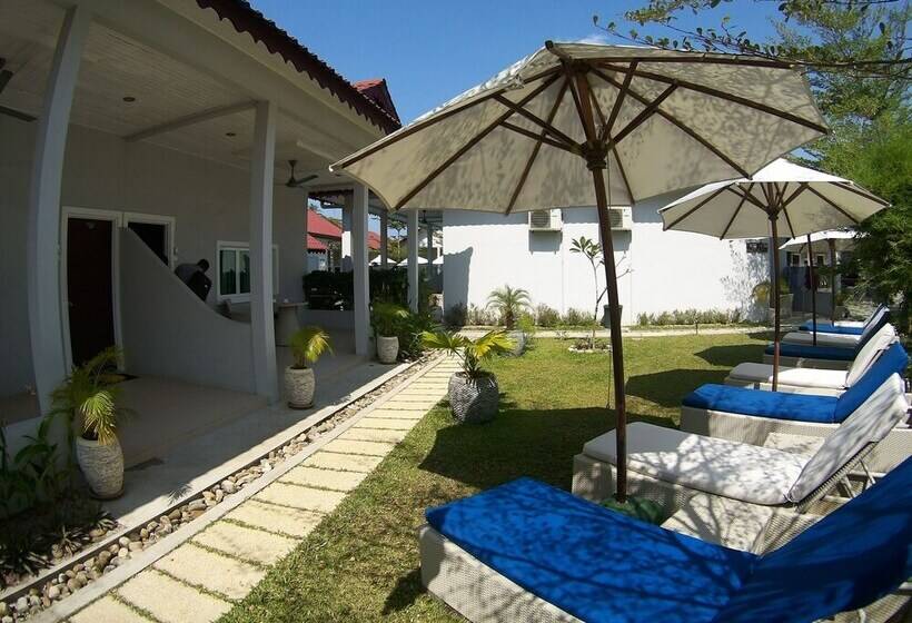 Отель Langkawi Chantique