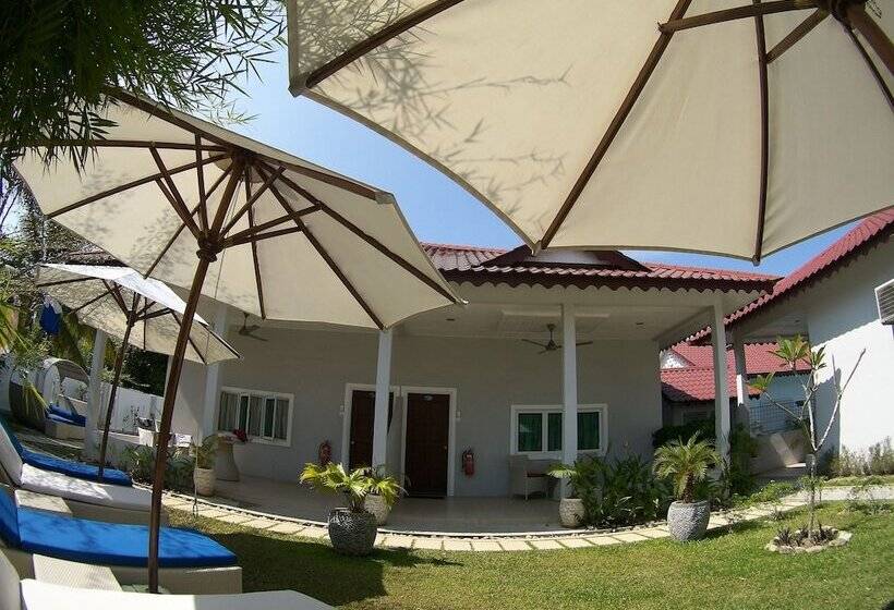 Отель Langkawi Chantique