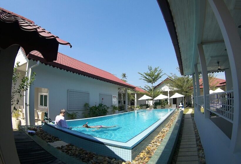 Отель Langkawi Chantique