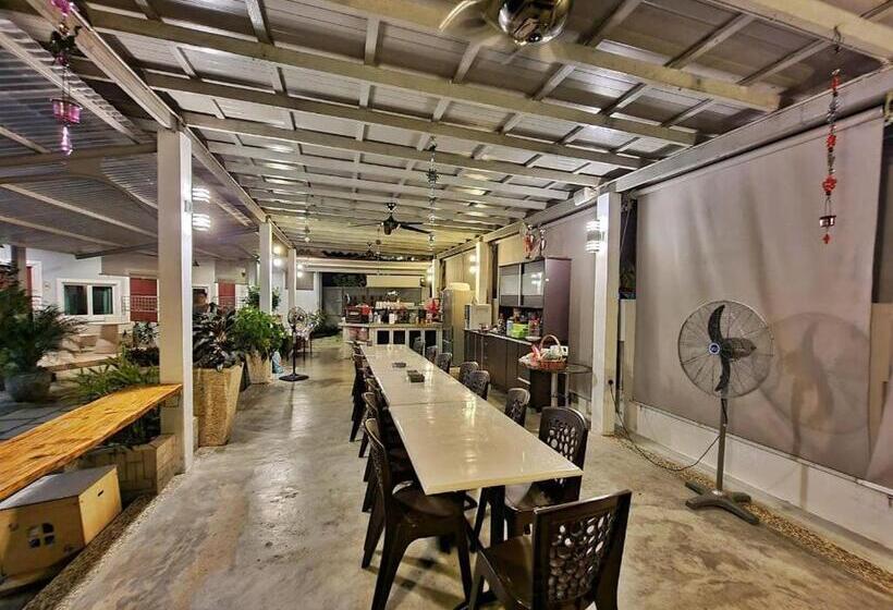 هتل Langkawi Chantique