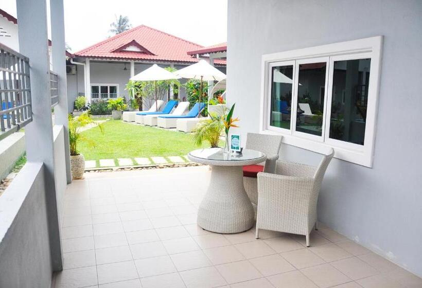 Отель Langkawi Chantique