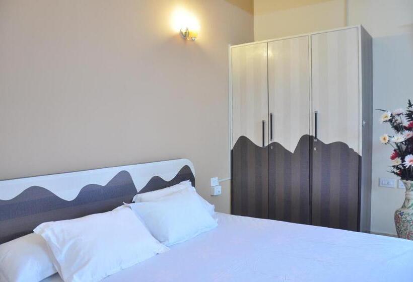 Отель Ocean Crest