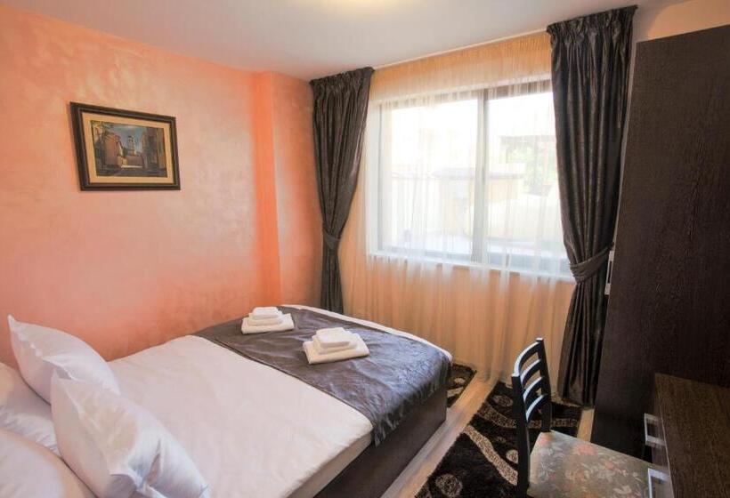 호텔 Old Plovdiv House In Kapana Area