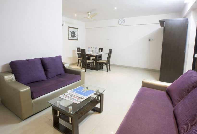 فندق Oyo Apartments Bkc Kalanagar