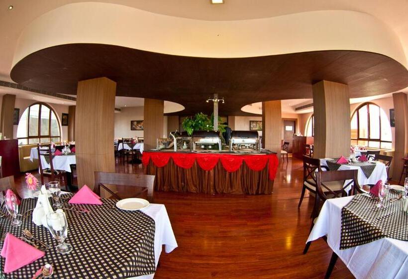 Hotel Paramount Tower