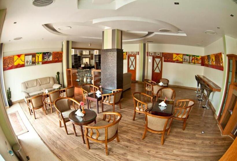 Hotel Paramount Tower