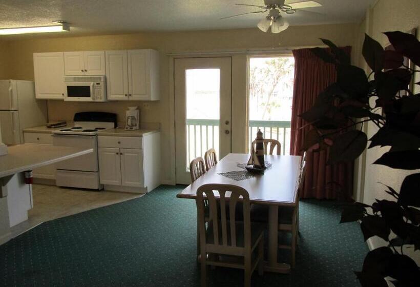 ホテル Peregrine Townhomes