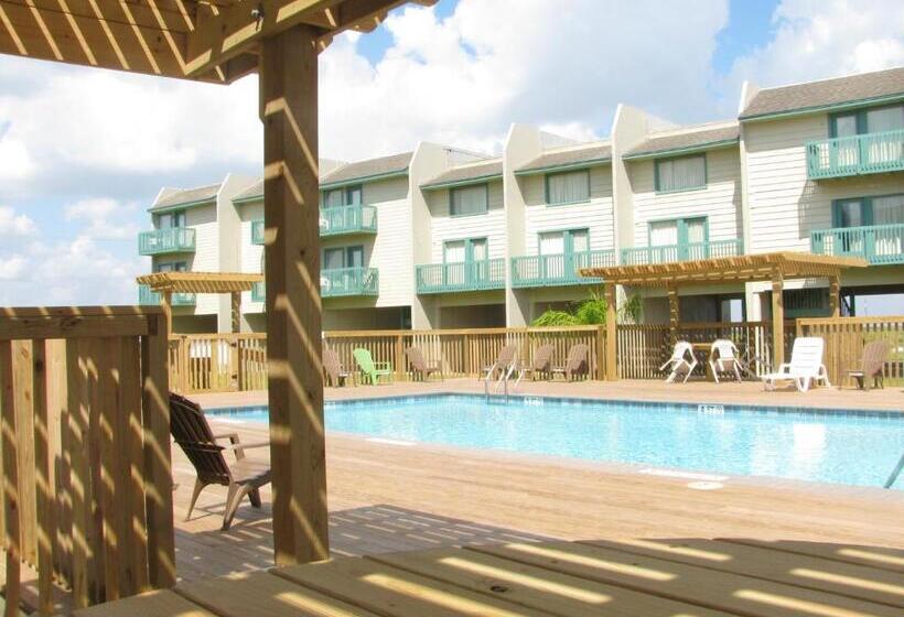 ホテル Peregrine Townhomes