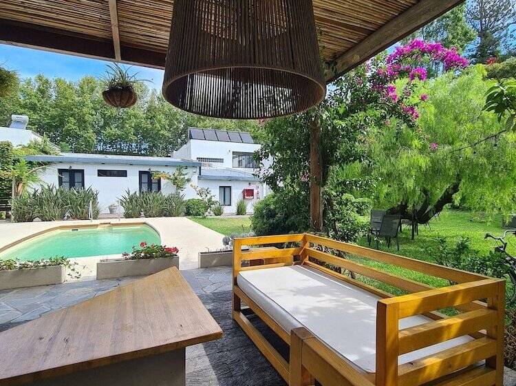 هتل Posada El Capullo