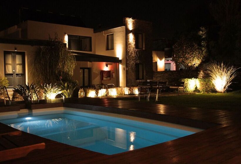 هتل Posada El Capullo