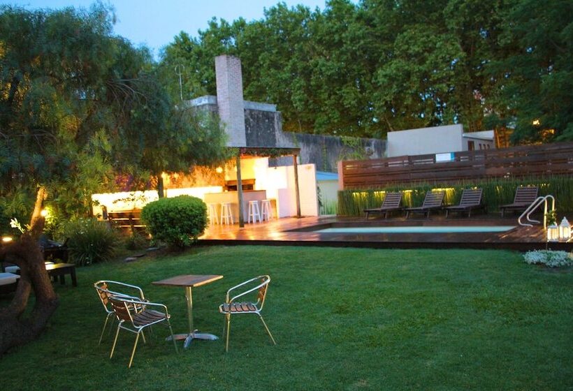 هتل Posada El Capullo