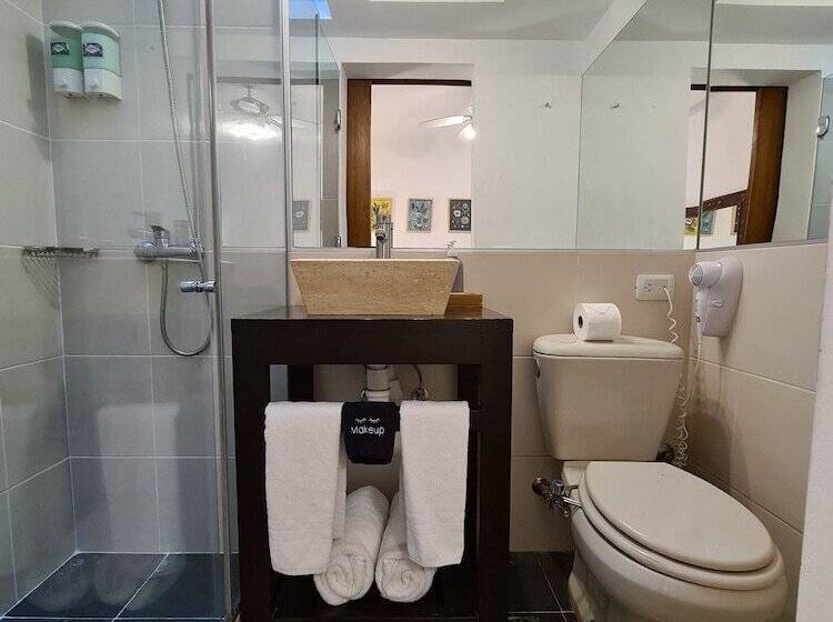 هتل Posada El Capullo