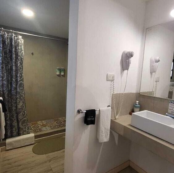 هتل Posada El Capullo