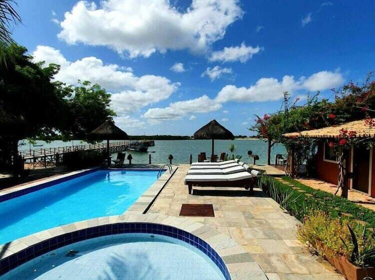 ホテル Pousada Peixe Galo