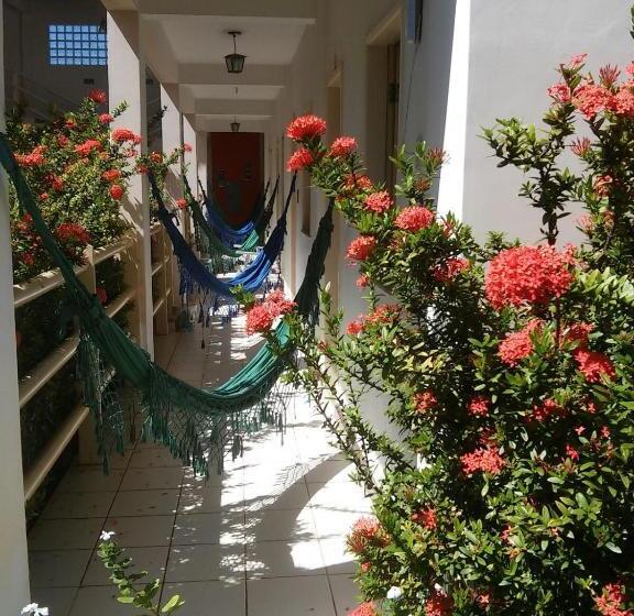 فندق Pousada Planeta Guarajuba