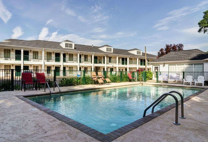 فندق Quality Inn Hartwell