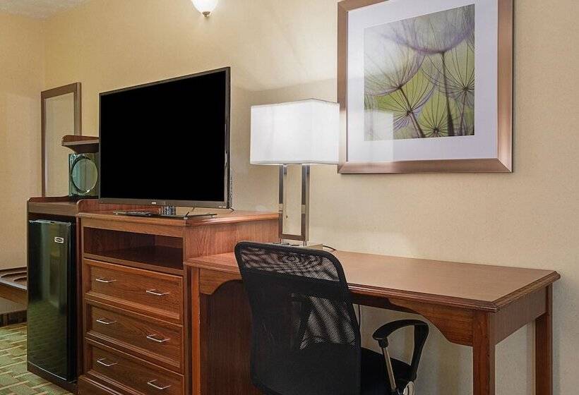 فندق Quality Inn Hartwell