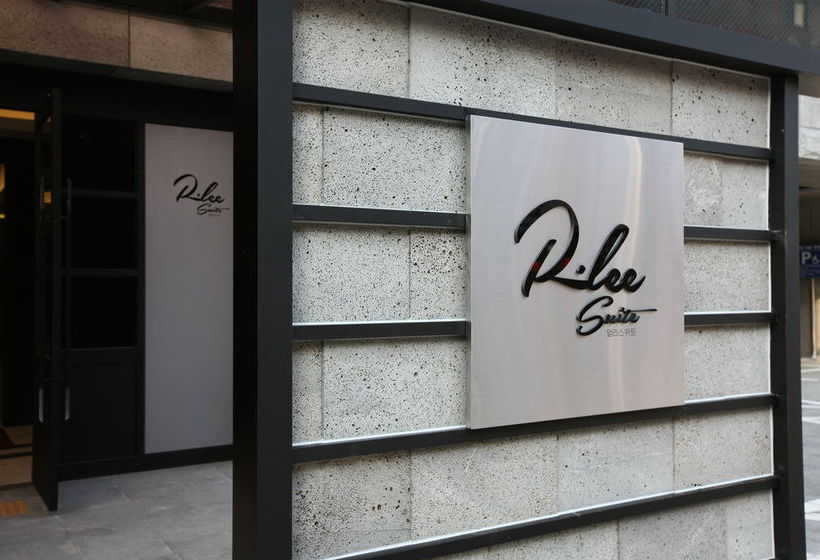 Hotel R Lee Suite Ganseok