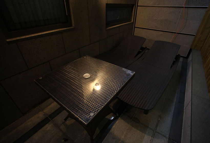 Hotel R Lee Suite Ganseok