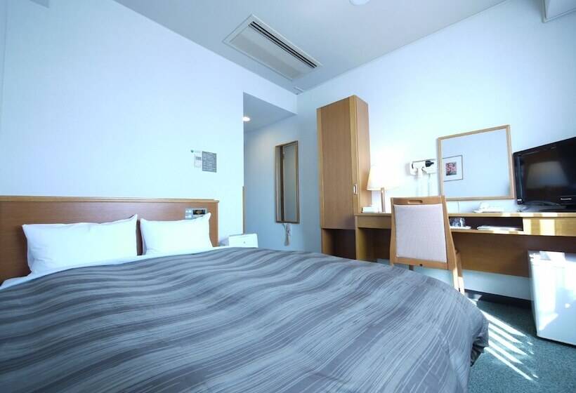 호텔 Route Inn Igaueno Igaichinomiya Inter