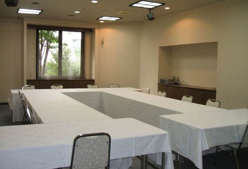 فندق Route Inn Kakamigahara