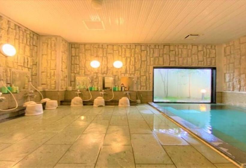 فندق Route Inn Tsuruoka Inter