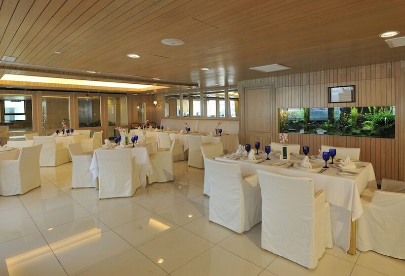 酒店 Royale Chulan Penang