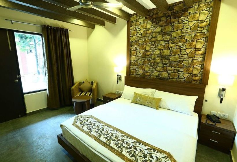 בית מלון כפרי Safari Park Resort