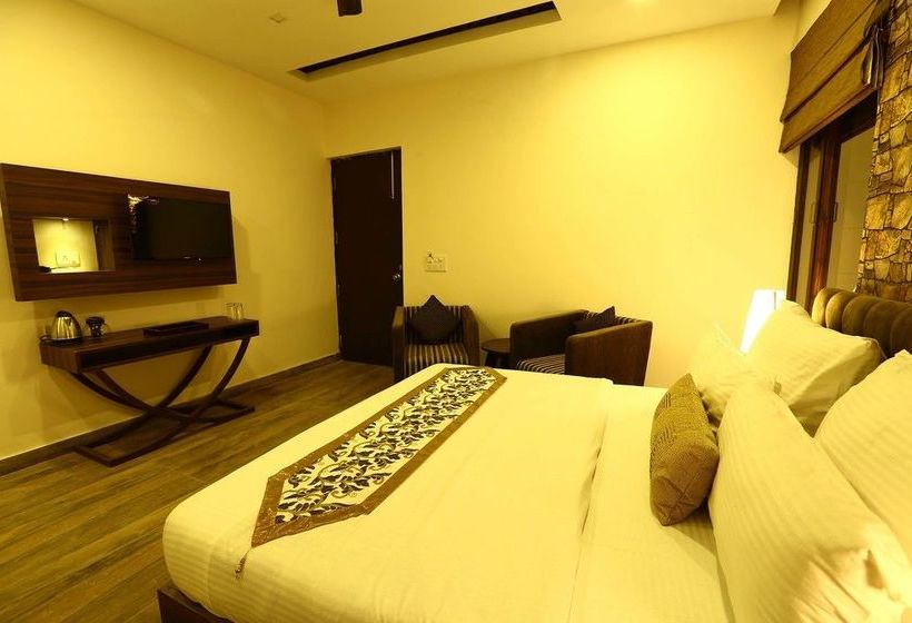 בית מלון כפרי Safari Park Resort