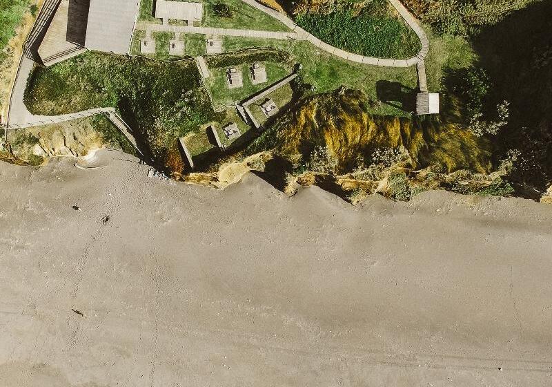 ホテル Santa Bárbara Ecobeach Resort