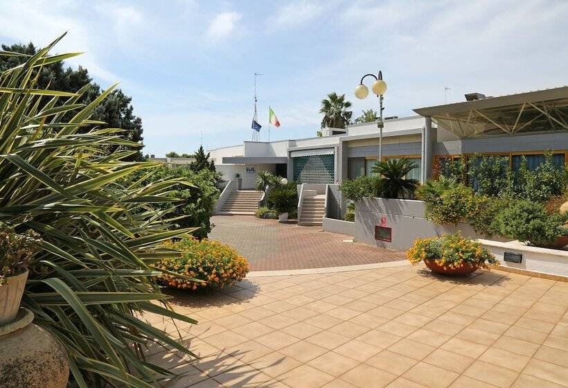 Отель Santa Lucia