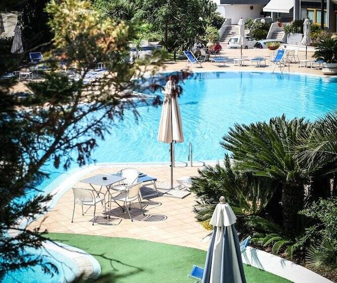 فندق Santa Lucia