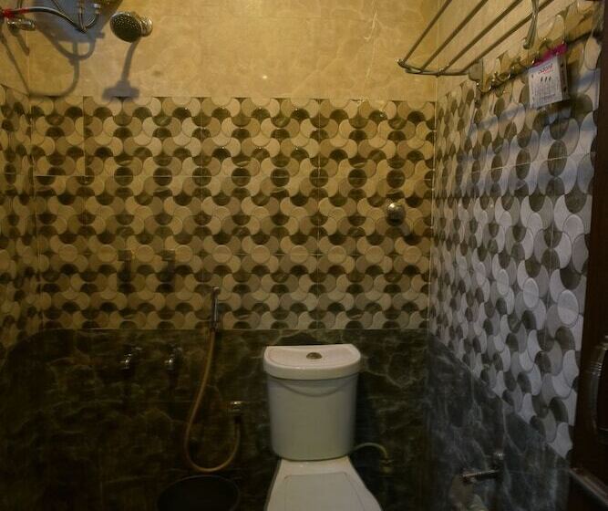 هتل Season 4 Residences   Teynampet Near Apollo Hospital ,balaji Dental, Us Consulate