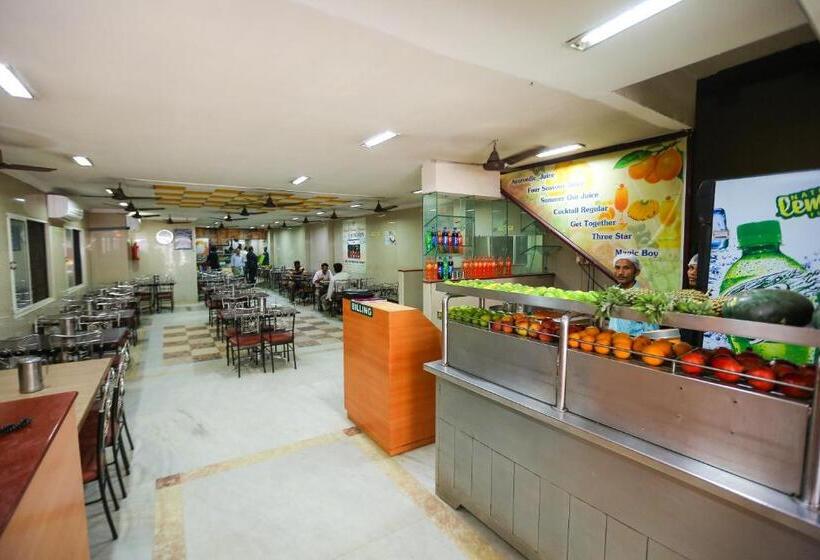 هتل Season 4 Residences   Teynampet Near Apollo Hospital ,balaji Dental, Us Consulate