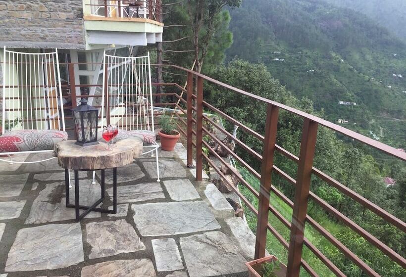 בית מלון כפרי Seclude Ramgarh Cliff S Edge