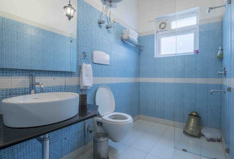 בית מלון כפרי Seclude Ramgarh Cliff S Edge