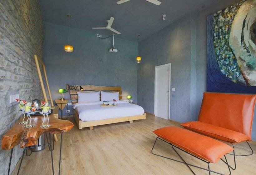 בית מלון כפרי Seclude Ramgarh Cliff S Edge