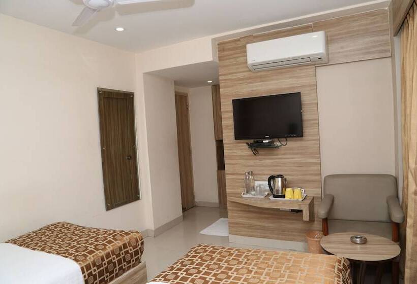 هتل Shree Venkateshwara