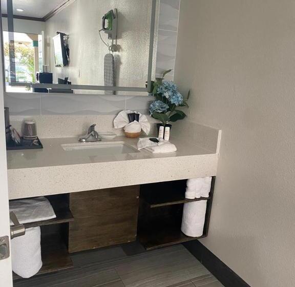 Отель Starlight Inn Huntington Beach