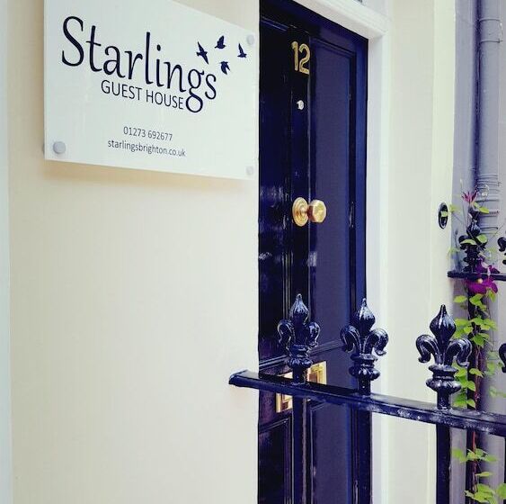 호텔 Starlings Guest House