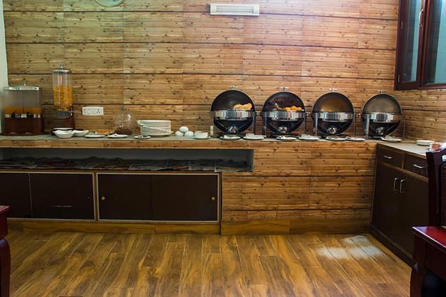 Отель Tavisha Villa