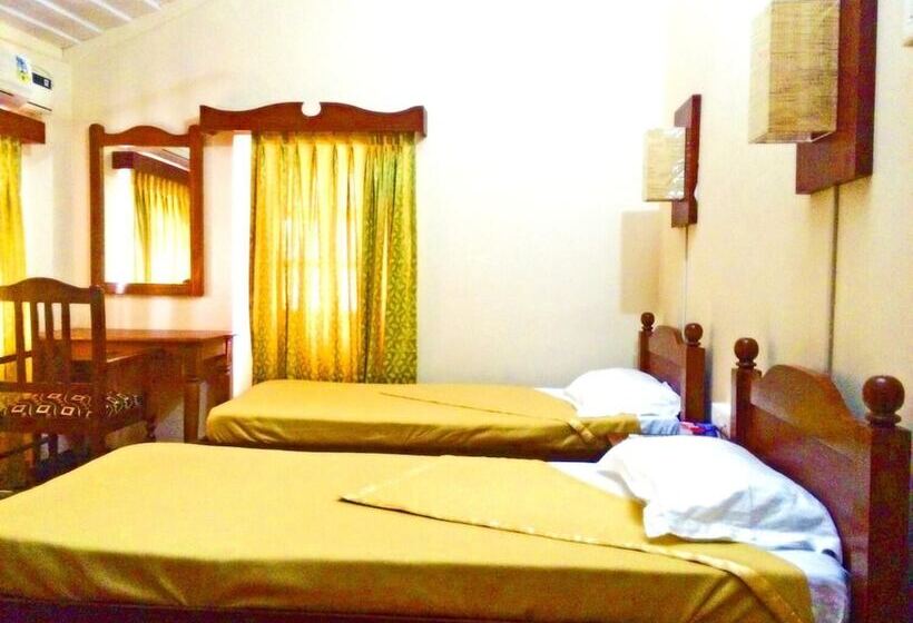 酒店 The Caravela Homestay