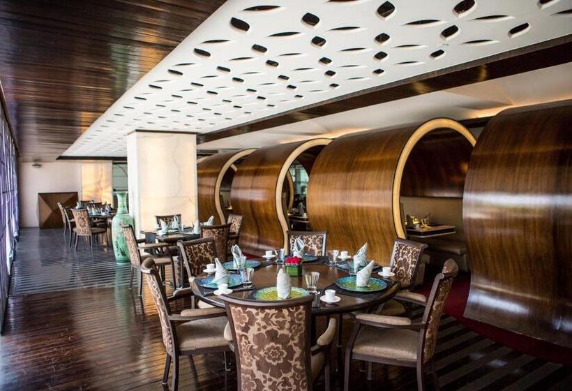 ホテル The Deltin