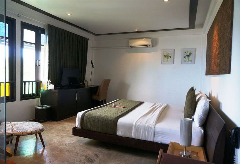 בית מלון כפרי The Herbs By The Sea