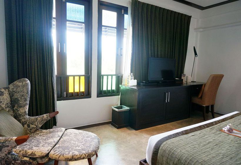 בית מלון כפרי The Herbs By The Sea