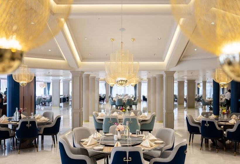 ホテル Treat Resort Silvassa