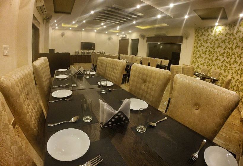 酒店 V Resorts Rajaji National Park