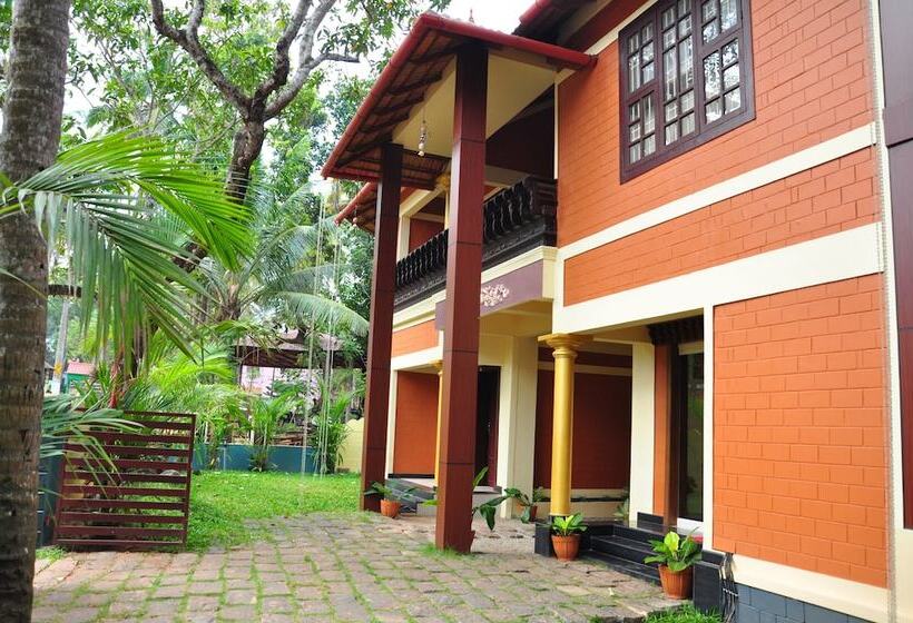 Отель Varkala Villa