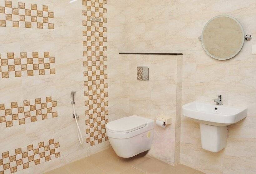 Отель Varkala Villa